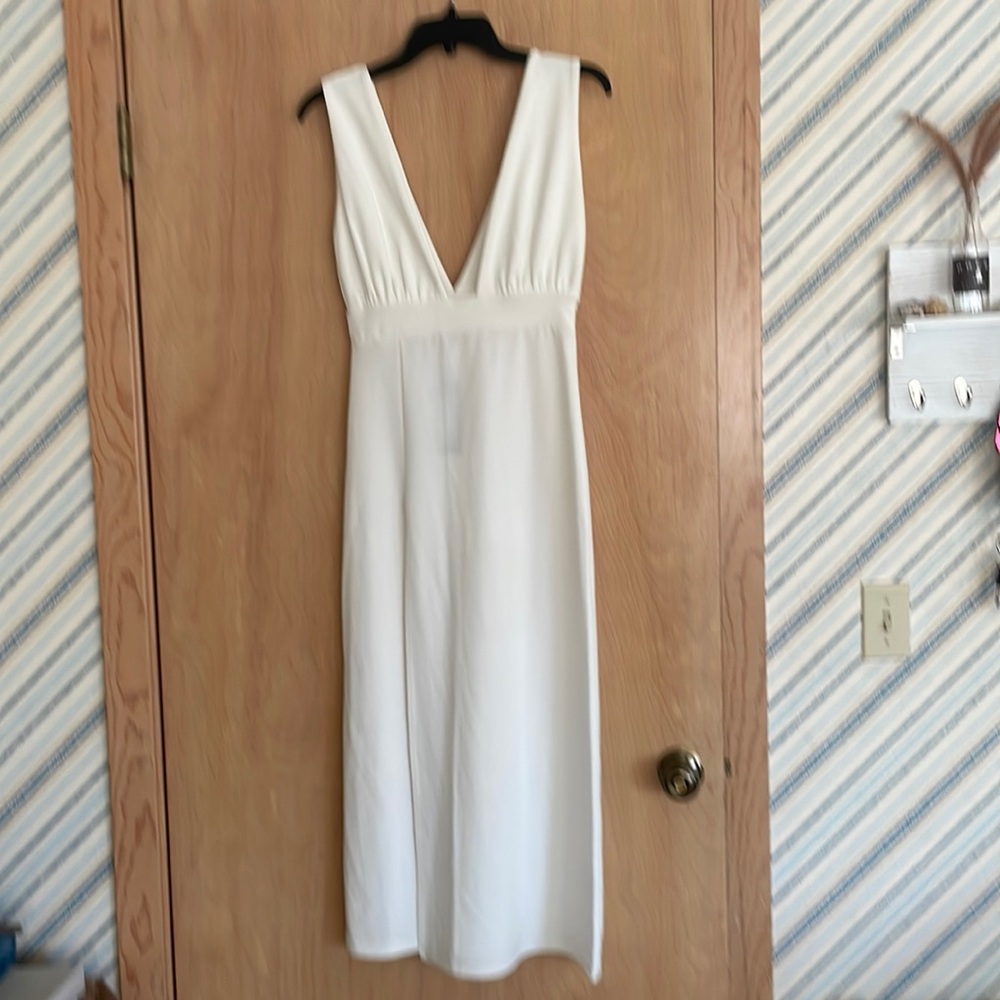 NWT Nasty Gal Deep V Neck/Back MIDI Dress with Slit in White